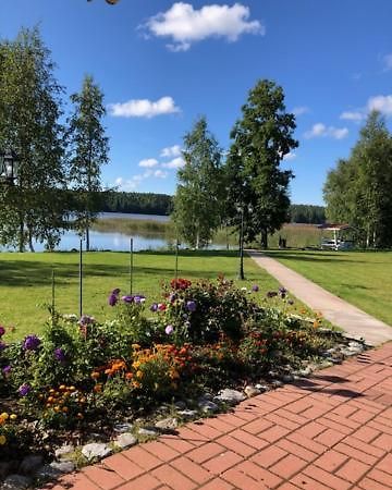 Wonderful Cottage By The Lake Hautjarvi 外观 照片