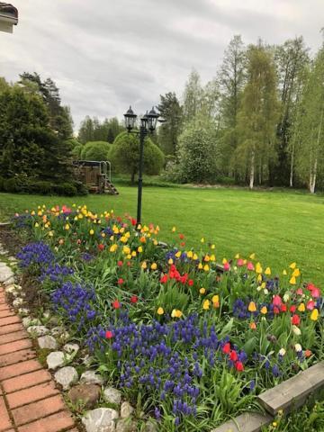 Wonderful Cottage By The Lake Hautjarvi 外观 照片